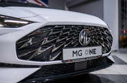 MG One LUX