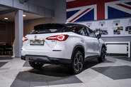 MG One LUX