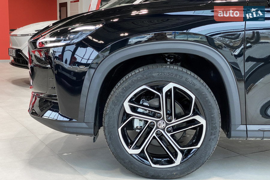 MG One - фото 9