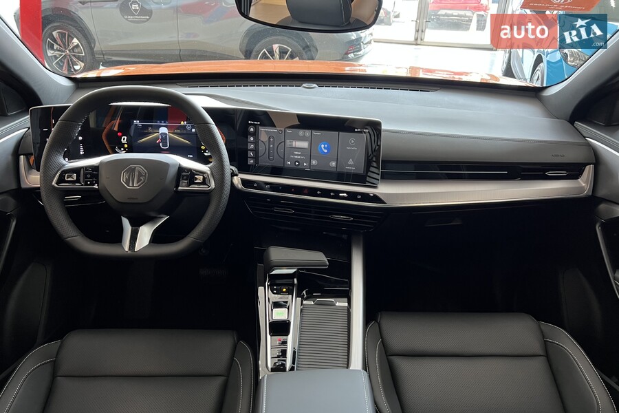 MG One - фото 15