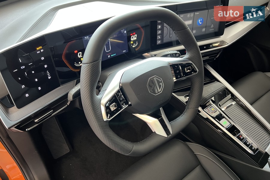 MG One - фото 16