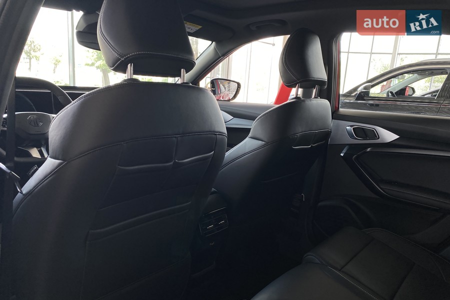 MG One - фото 15
