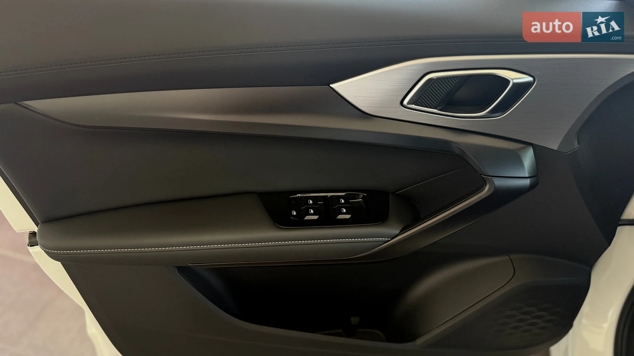 MG One 2025