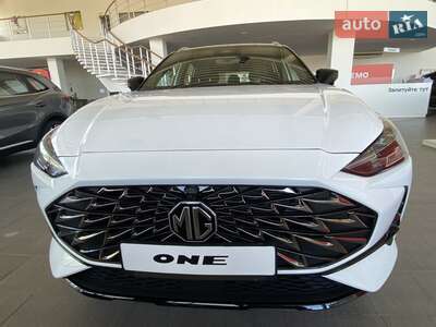 MG One 2025 LUX