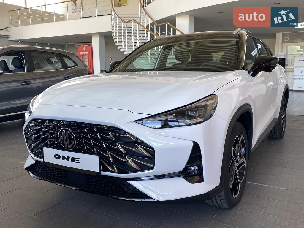 MG One LUX