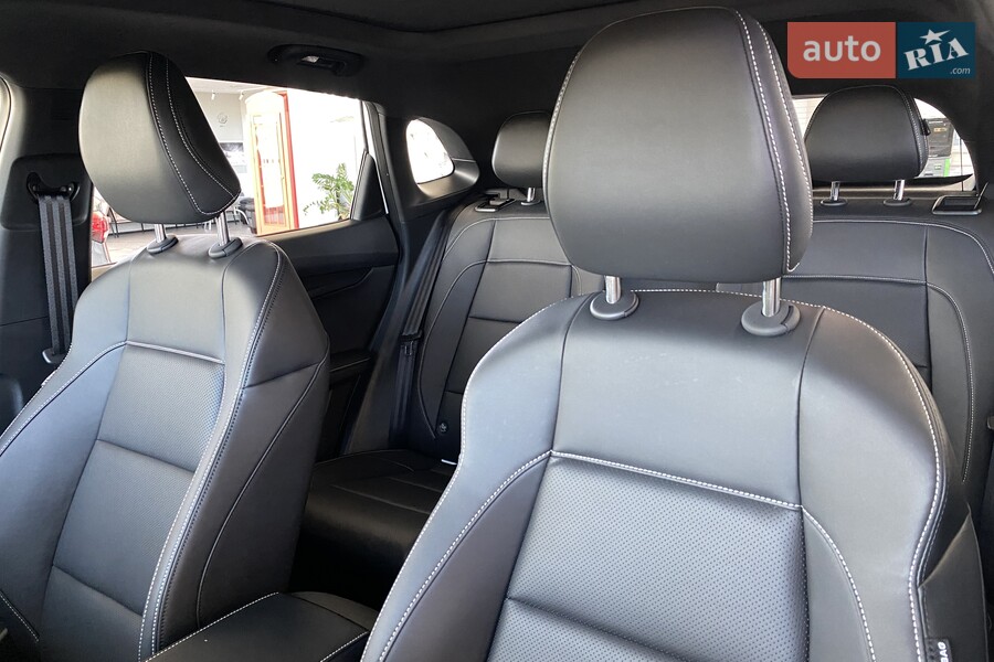 MG One - фото 22