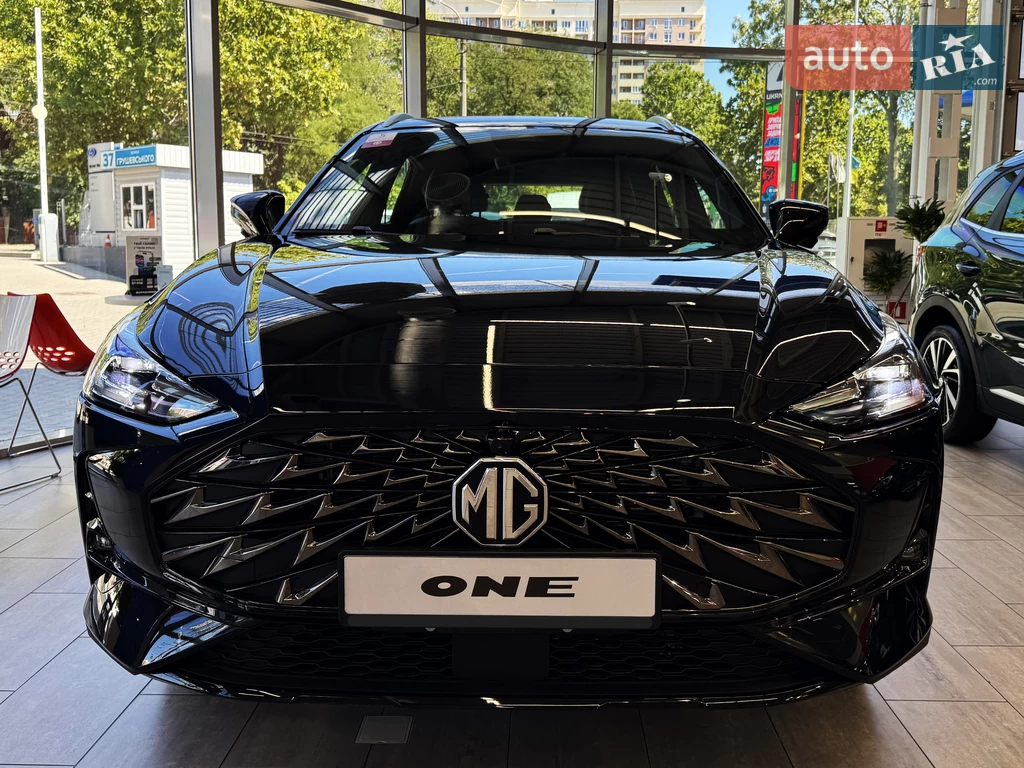 MG One LUX