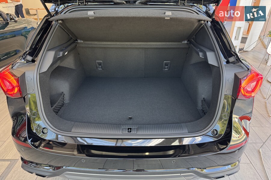 MG One - фото 10