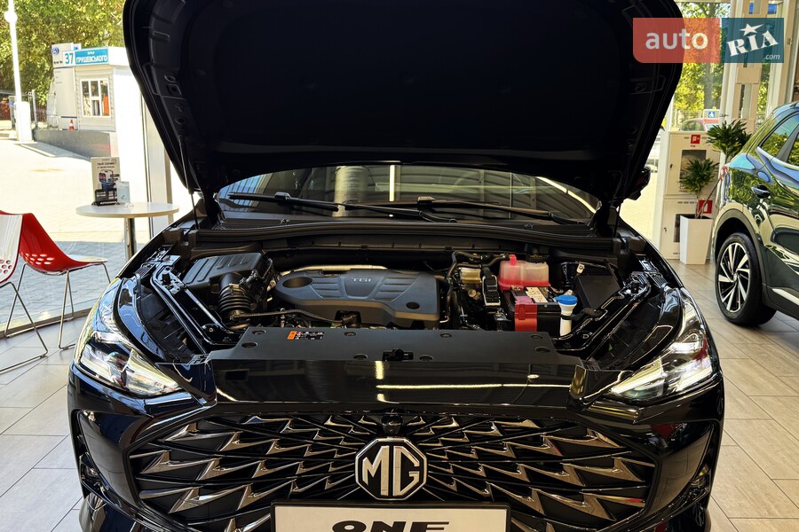 MG One - фото 19