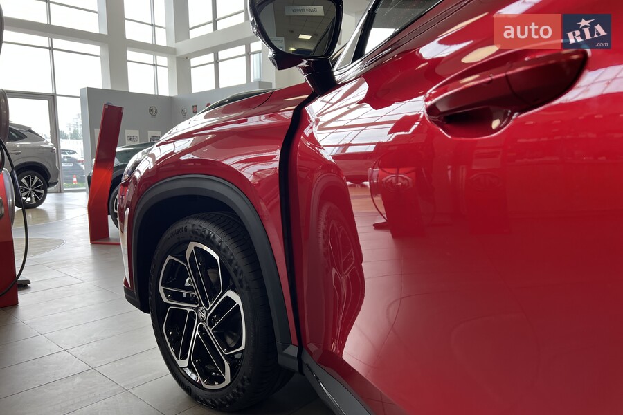 MG One - фото 11