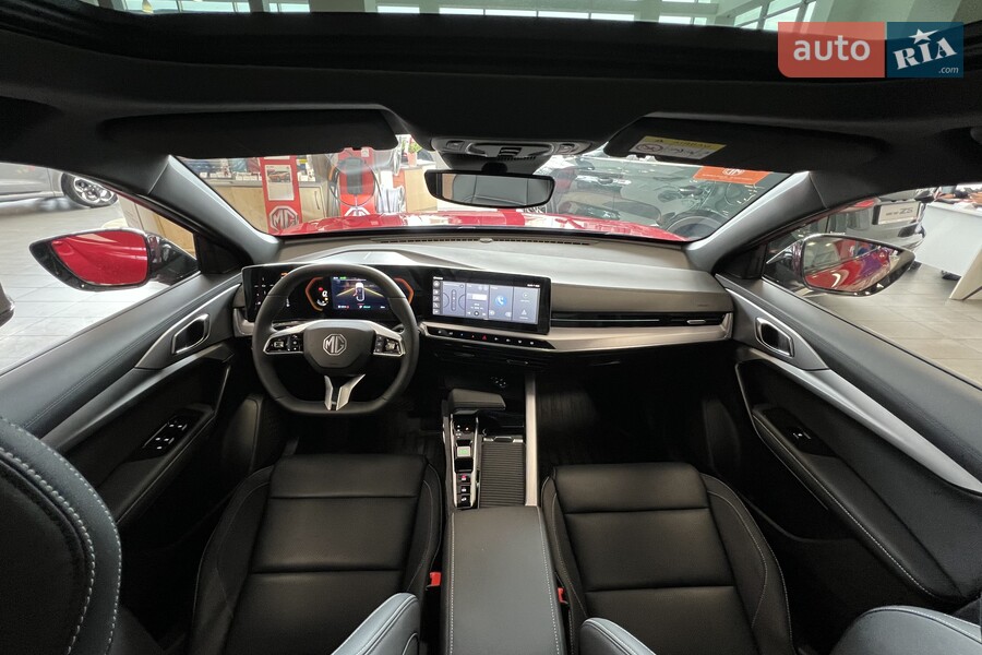 MG One - фото 17