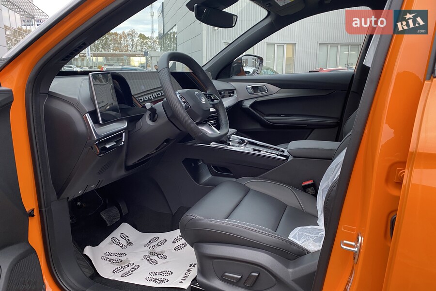 MG One - фото 18