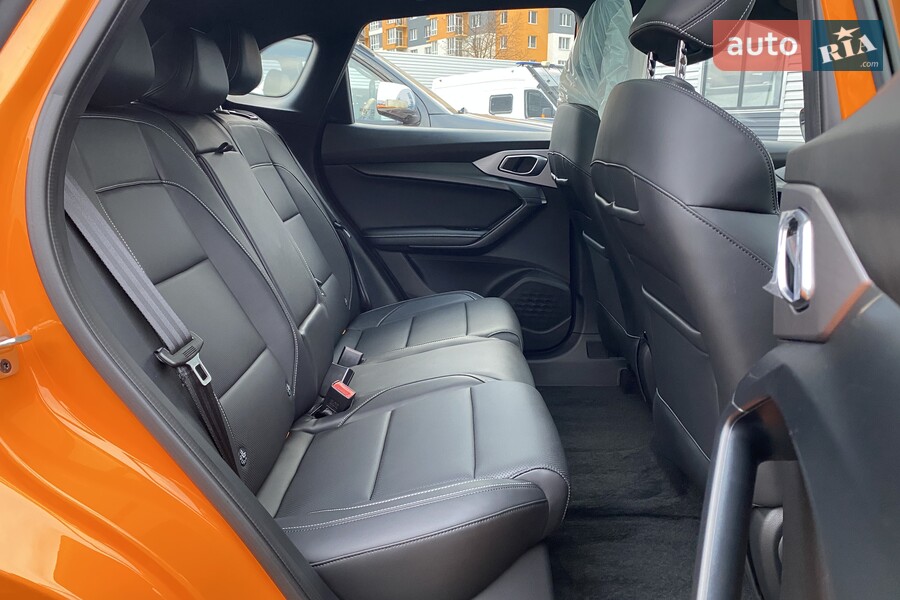 MG One - фото 27