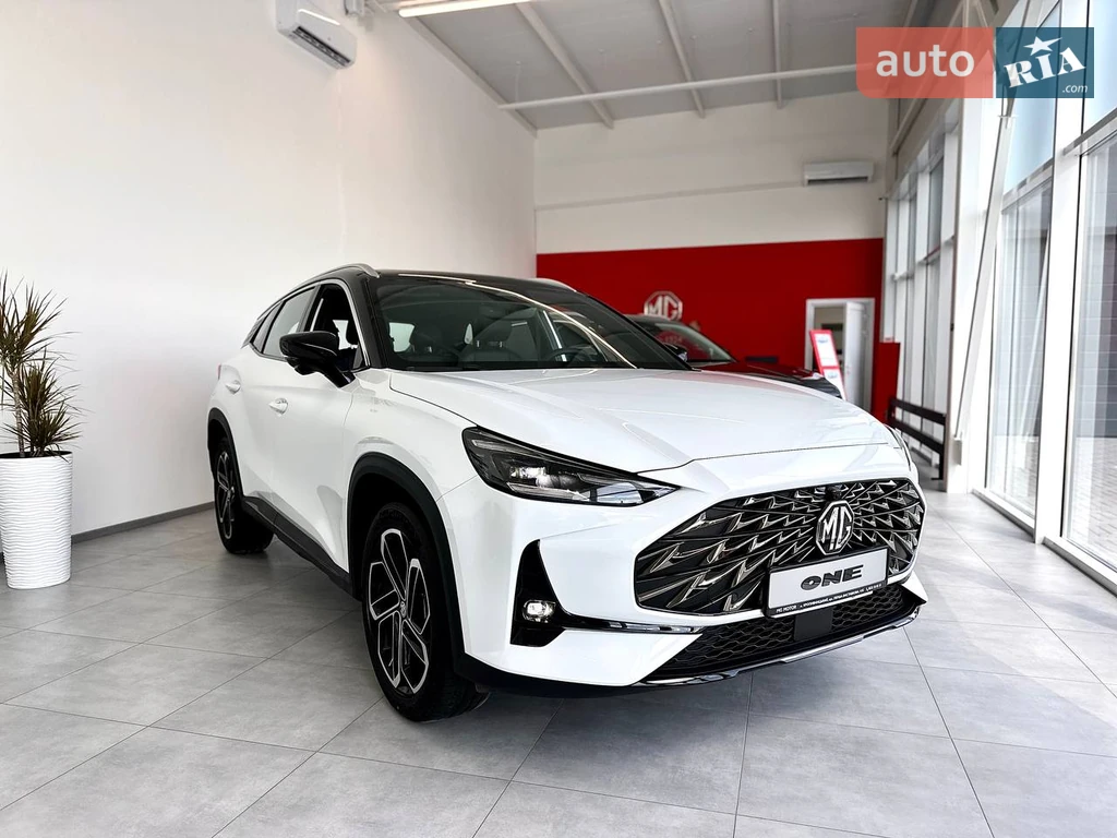 MG One LUX