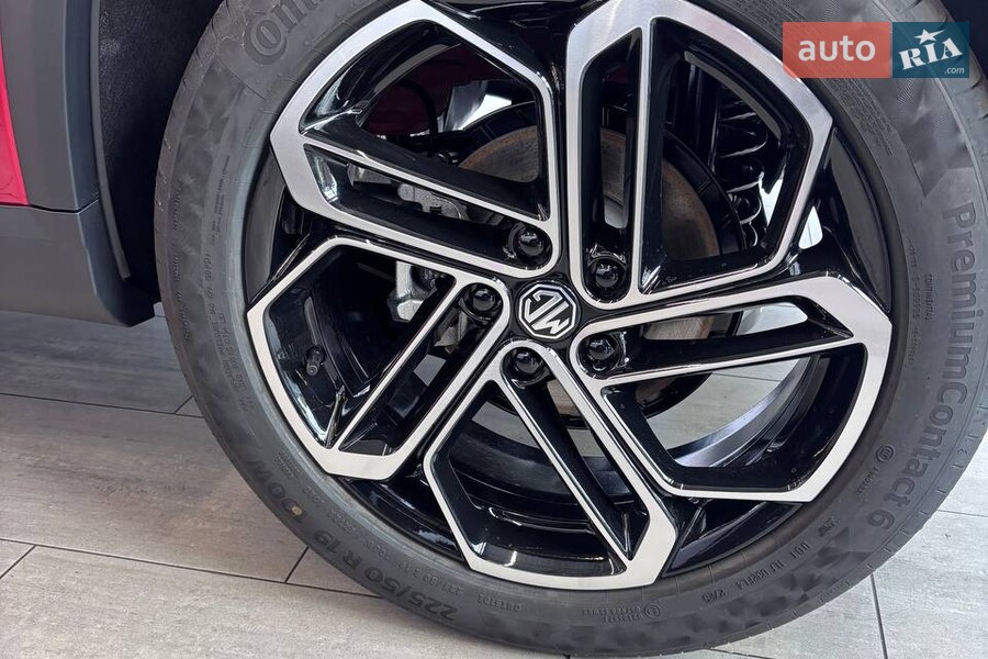 MG One - фото 19