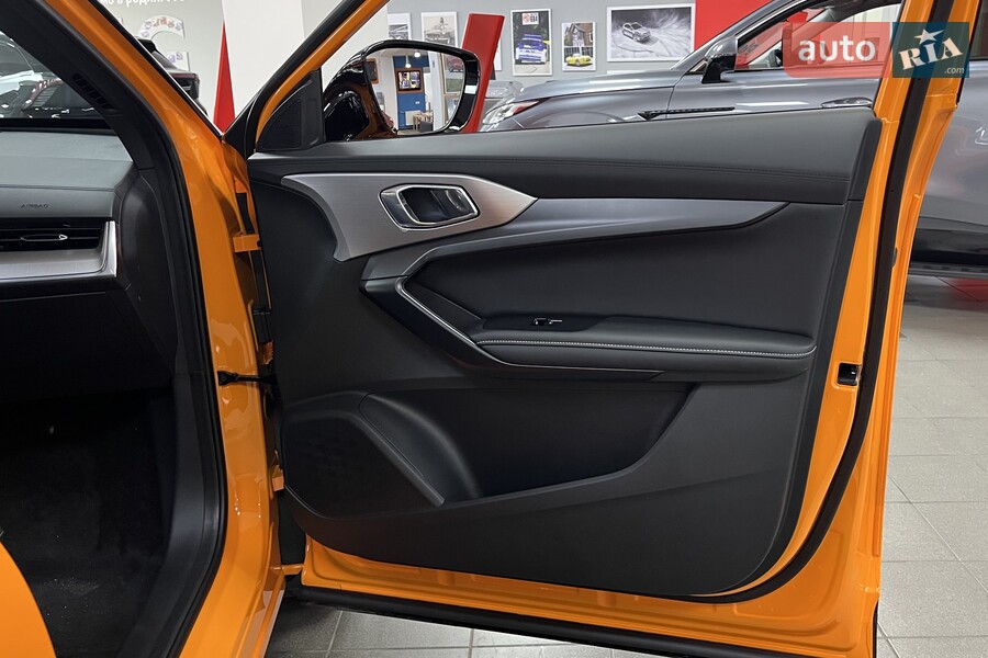 MG One - фото 13