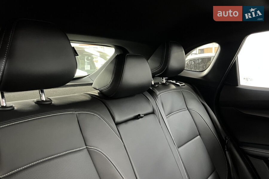 MG One - фото 15