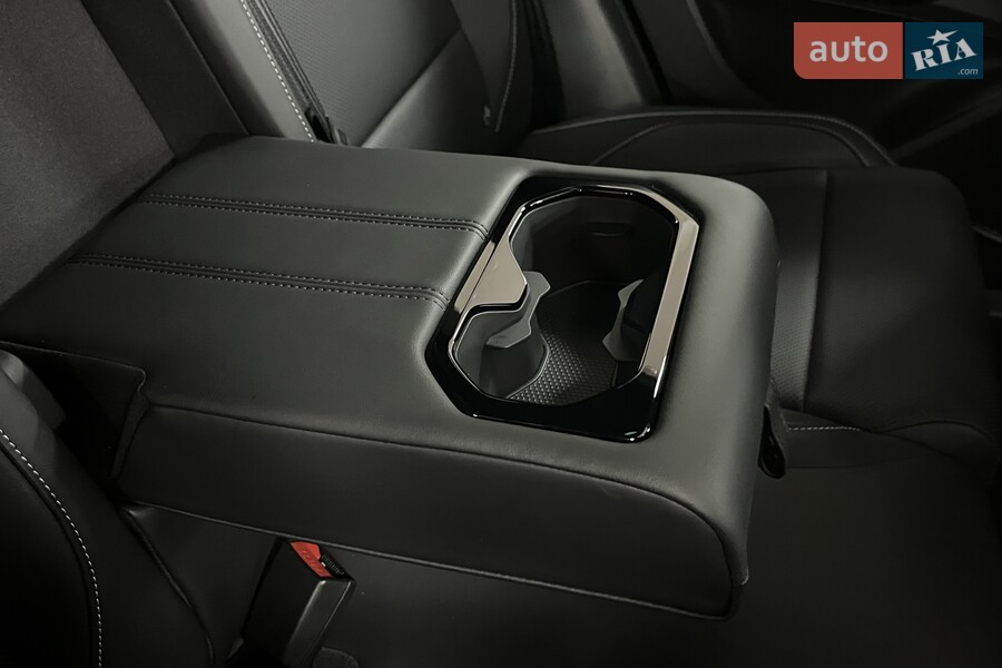 MG One - фото 15