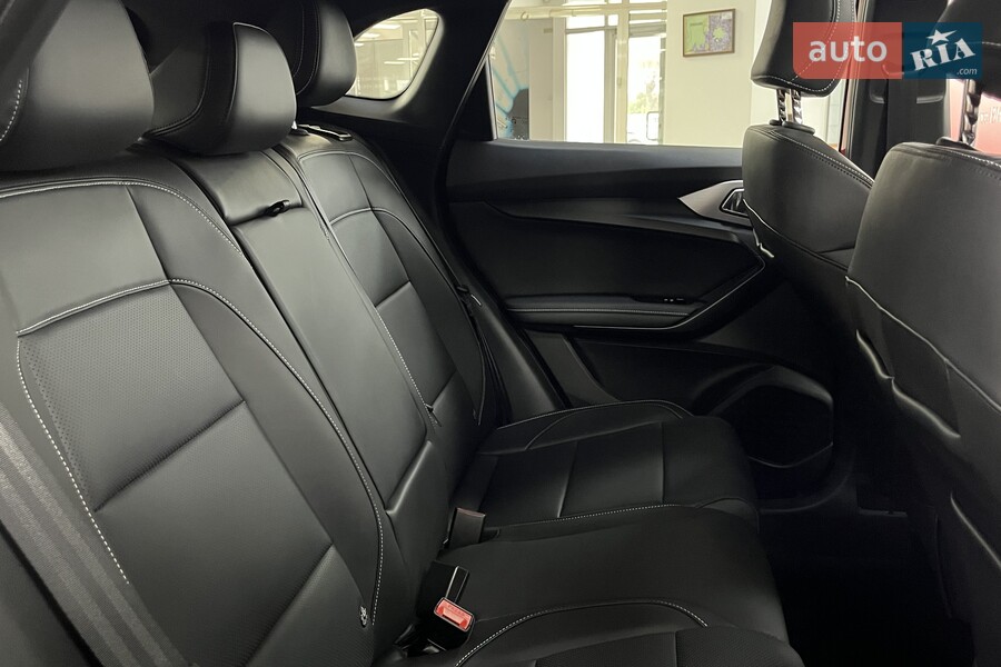 MG One - фото 14