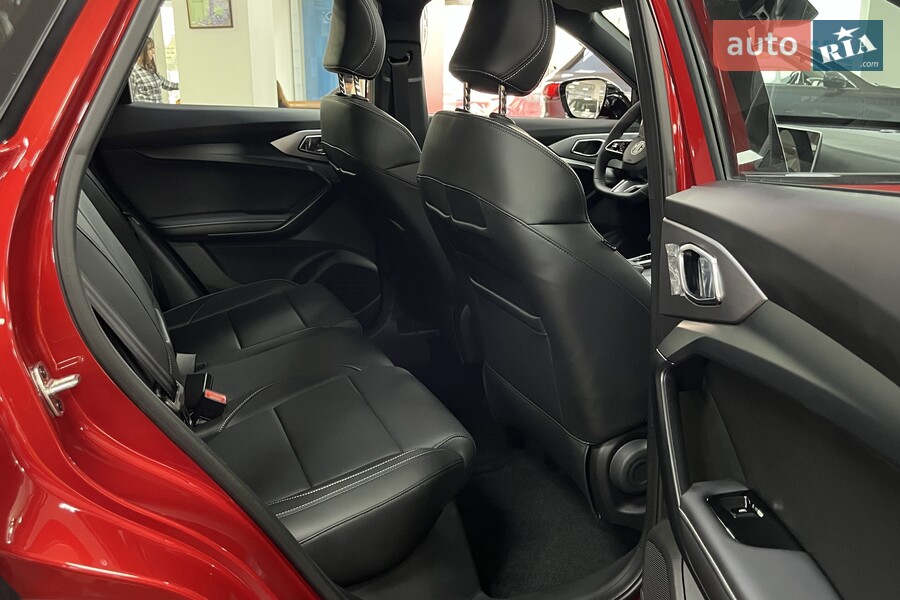 MG One - фото 13