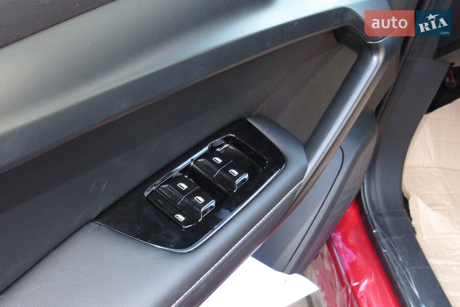 MG One - фото 10