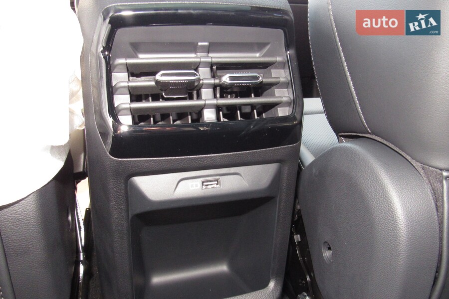 MG One - фото 14