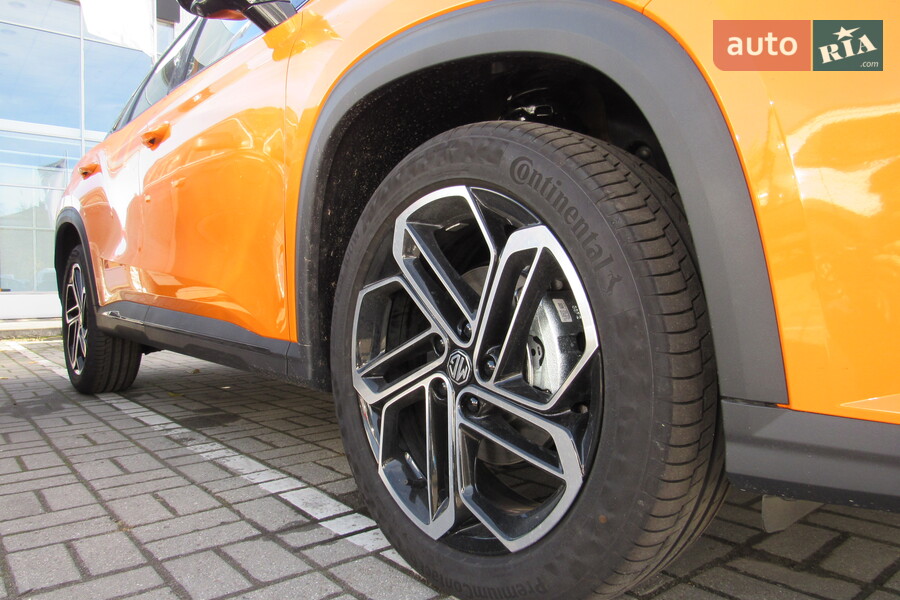 MG One - фото 11