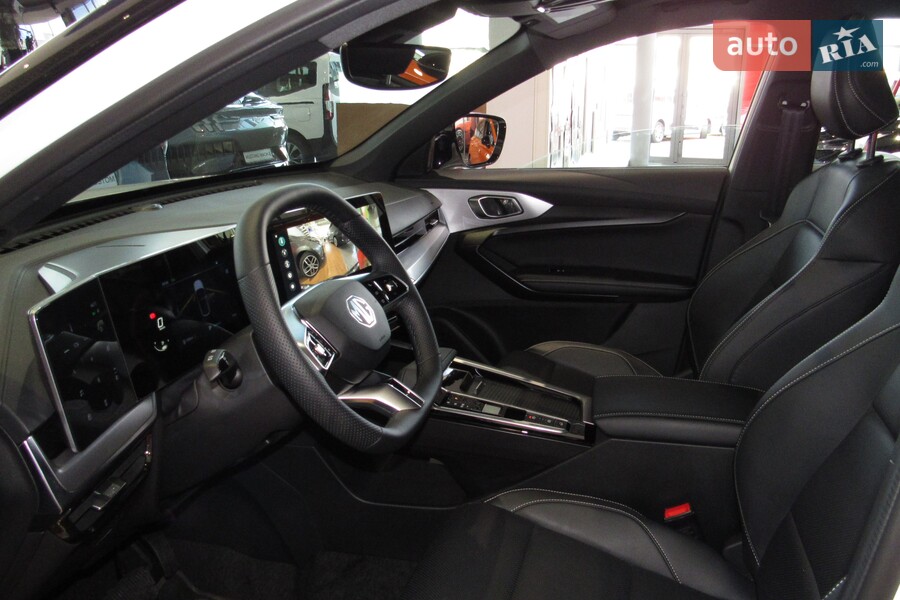 MG One - фото 13