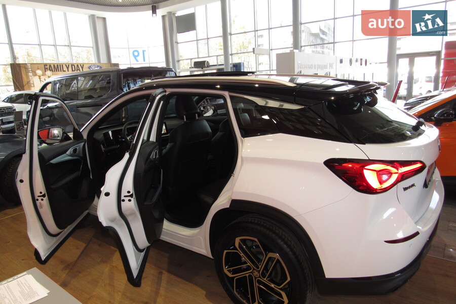 MG One - фото 10