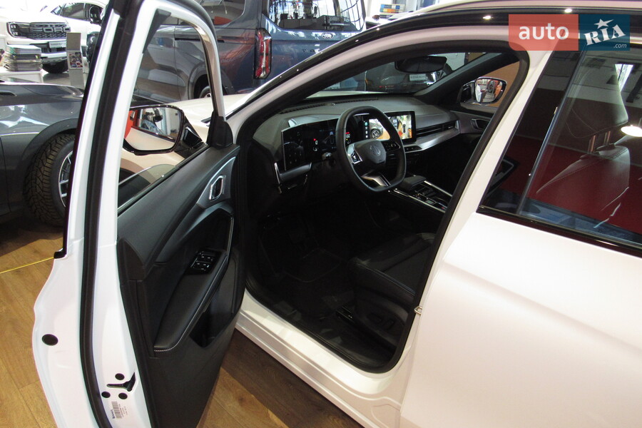 MG One - фото 24