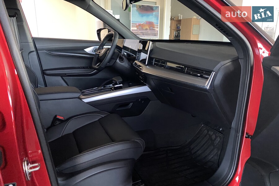 MG One - фото 18