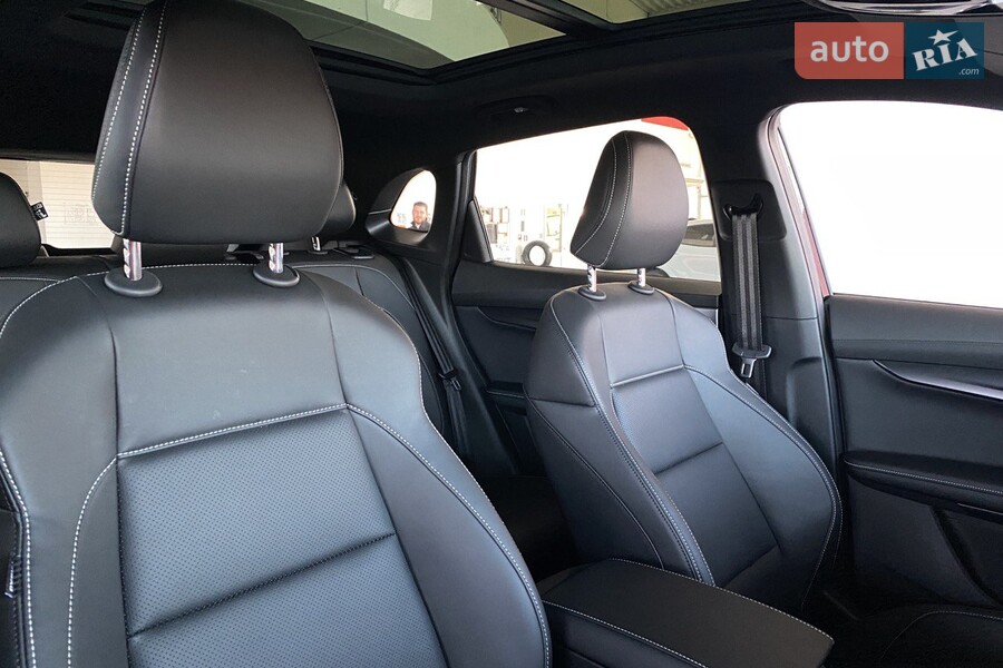 MG One - фото 14