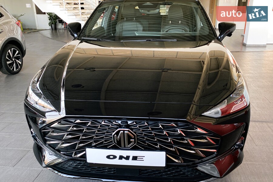 MG One - фото 1