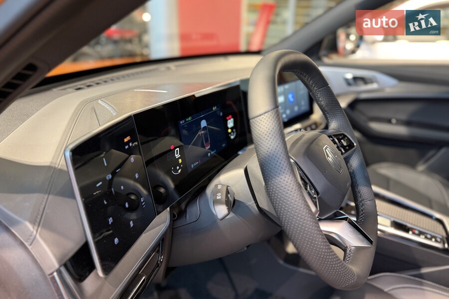 MG One - фото 21