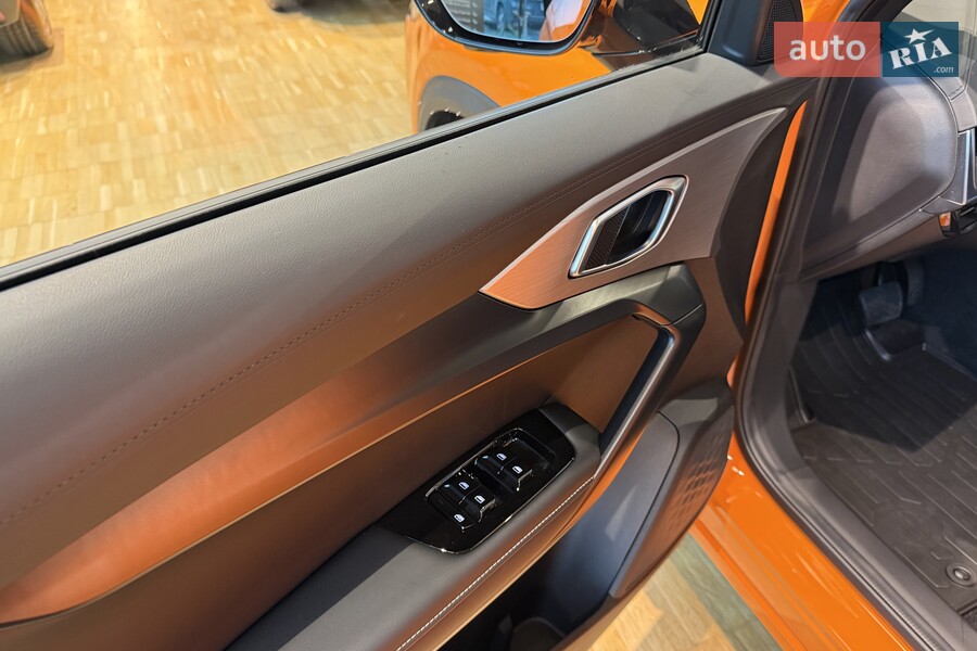 MG One - фото 20