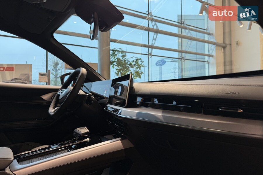 MG One - фото 22