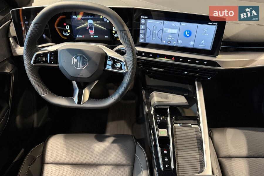 MG One - фото 25