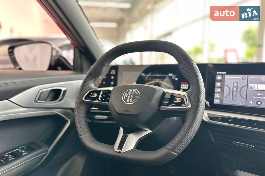 MG One - фото 22