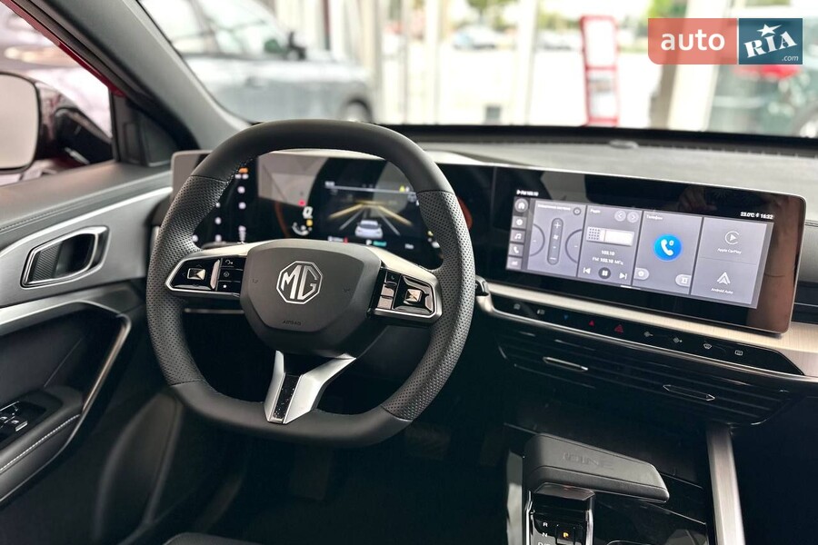 MG One - фото 20