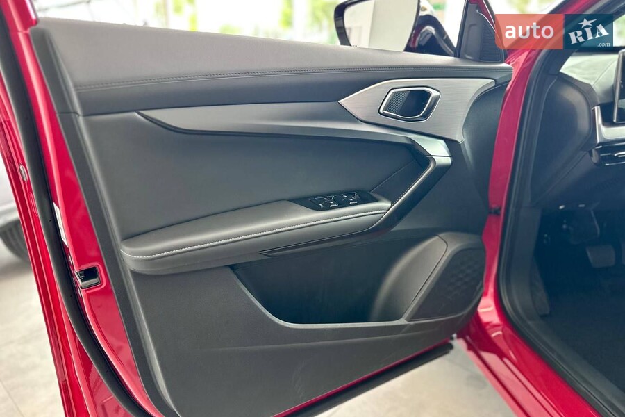 MG One - фото 13