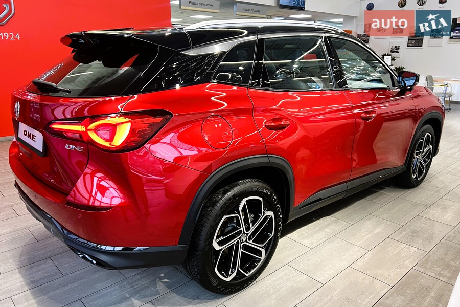 MG One - фото 12