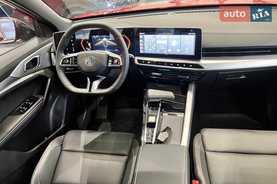 MG One - фото 21
