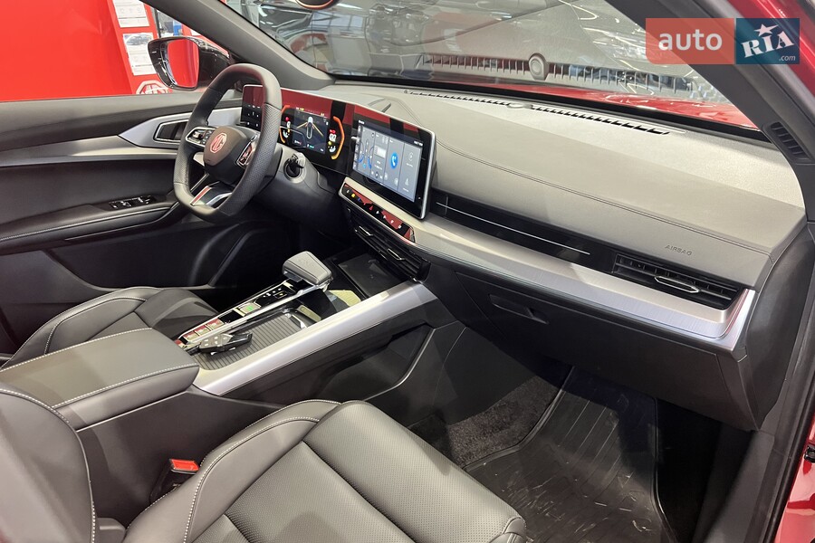 MG One - фото 22