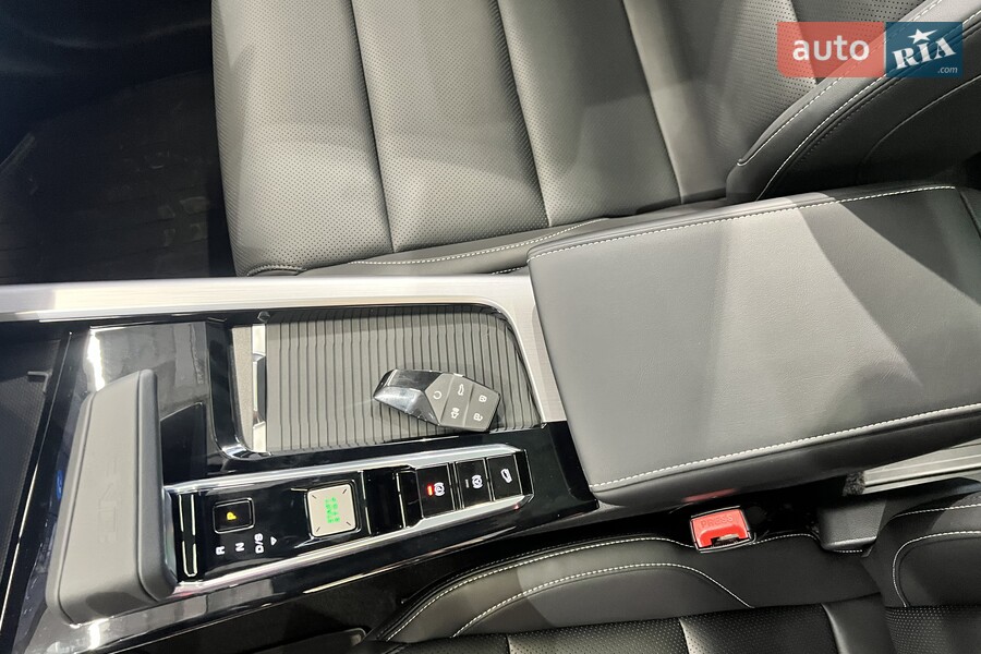 MG One - фото 29