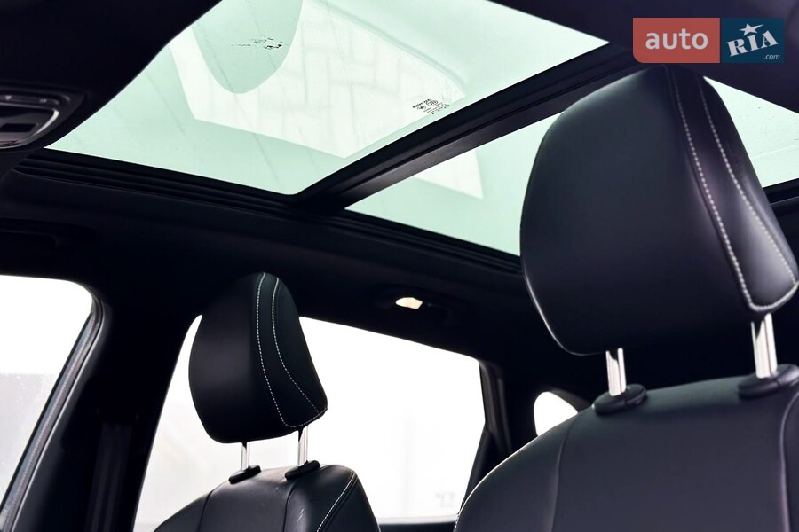 MG One - фото 24