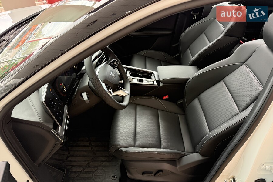 MG One - фото 22