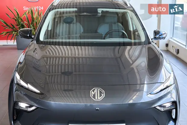 MG S5 EV LUX