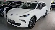 MG S5 EV LUX