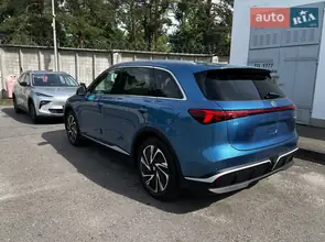 MG S6 EV