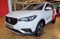 MG ZS EV LUX